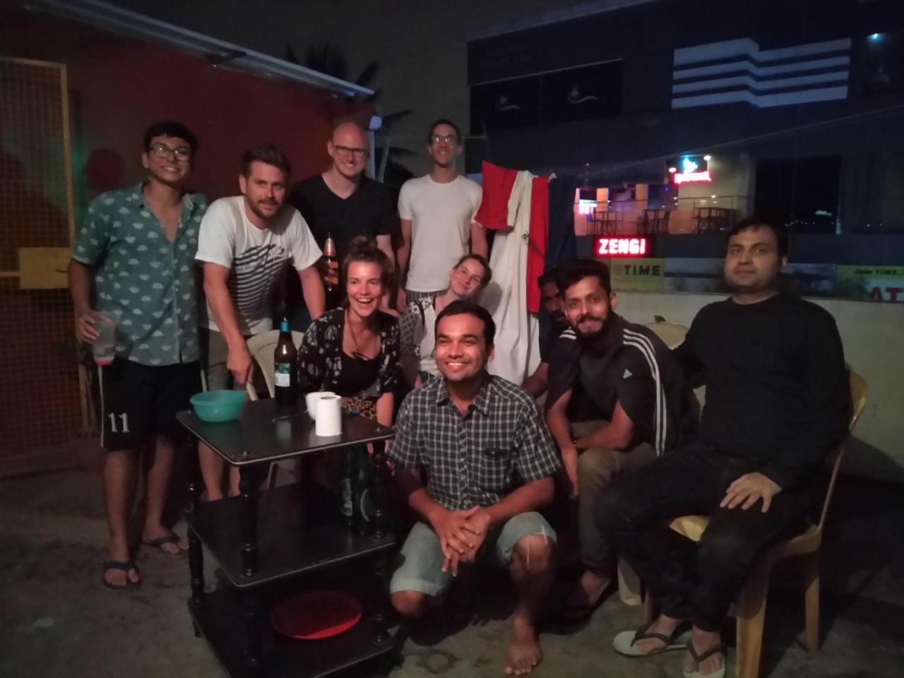 The Little Blue Window Hostel Bengaluru Kültér fotó